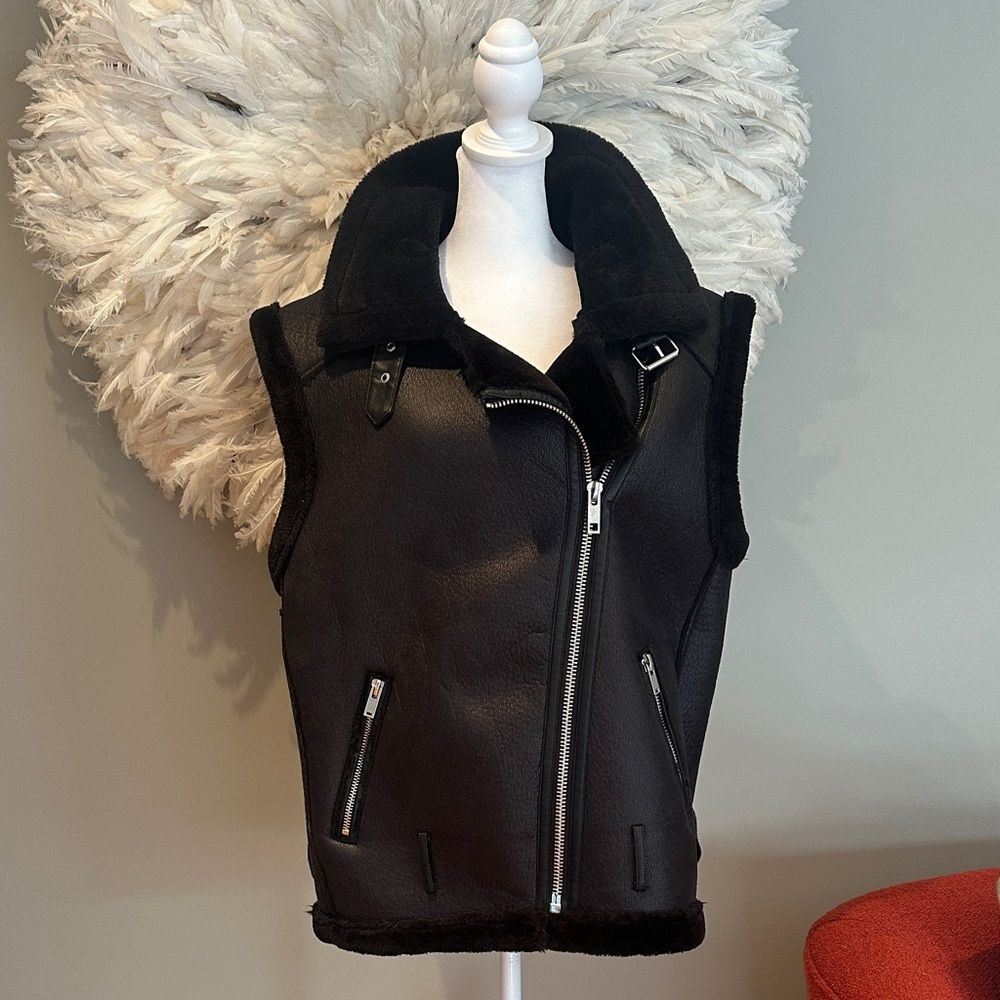 Zara Black Shearling Vest